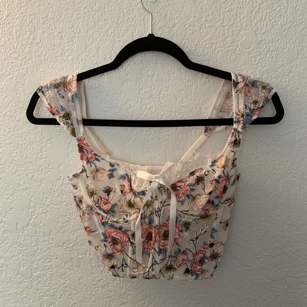Victoria’s Secret Dream Angels Unlined Bra Top